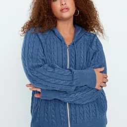 Trendyol Cable Knit Hooded Sweater-image-46