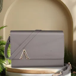 YESSBENZA Structured Sling Bag-image-0