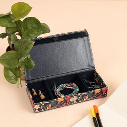 Chumbak Green & Pink Printed Jewellery Box-image-15
