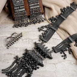 TEEJH Silver-Plated Oxidized Jewelry Gift Set-57