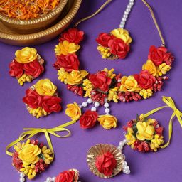 ZENEME Gold-Plated Floral Mehendi Jewellery Set-44
