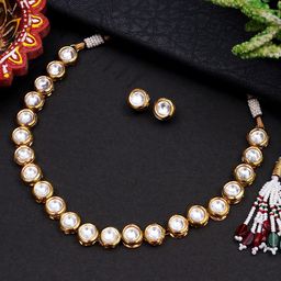 KARATCART Gold-Plated White Kundan Studded Jewellery Set-image-49