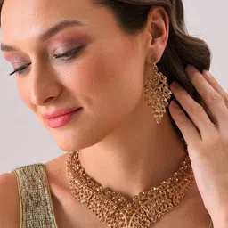 SOHI Gold Plated Stone Studded & Beaded Jewellery Set-picture-12