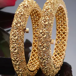 KARATCART Set Of 2 Gold-Plated Kundan-Studded Bangles-79