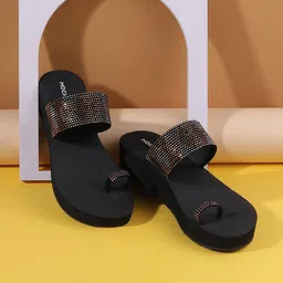 Mochi Embellished One Toe Flatform Heels-38