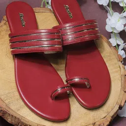 Bata Textured One Toe Flats-15