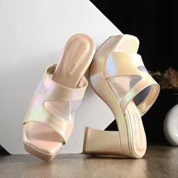 CLOG LONDON Open Toe Textured Block Heels-94