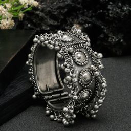Sangria Silver-Plated Stone Studded Oxidized Cuff Bracelet-18