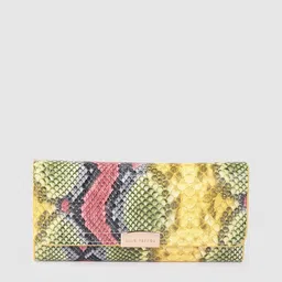Lino Perros Women Snake Skin Textured Three Fold Wallet-10
