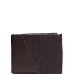 WILD EDGE Men Geometric Textured Two Fold Wallet image 3