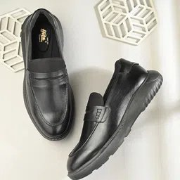 Hitz Men  Leather Formal Slip-Ons-picture-30
