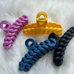 CHANDERKASH Assorted Set Of 4 Textured Claw Clips image 2