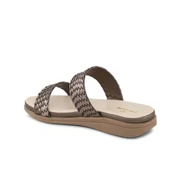 pelle albero Textured Open Toe T-Strap Flats image 5