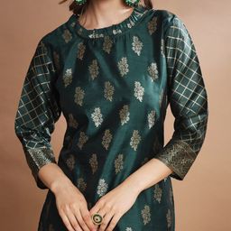 VredeVogel Floral Printed Regular Thread Work Kurta with Trousers & Dupatta image 2