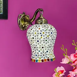 foziq Gold-Toned Textured Glass Wall Lamp-picture-22