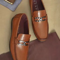 San Frissco Men Solid Leather Loafers-picture-6