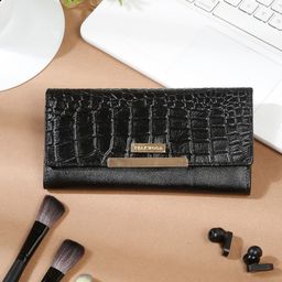 Teakwood Leathers Textured Leather Two Fold Wallet-image-89
