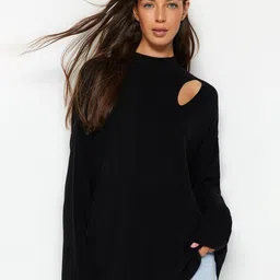 Trendyol Ribbed Cut Out Detail Pullover-image-80