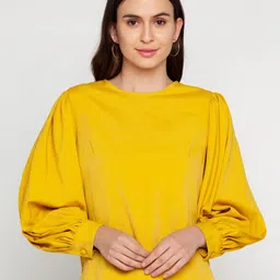 Zink London Women Yellow Solid Round Neck Regular Top-image-58