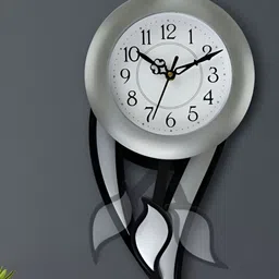Attractionz Black Vintage Round Shaped Wall Clock-image-12