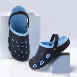 BAESD Men Colourblocked Clogs-34
