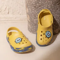 toothless Boys Self Design Rubber Clogs-32