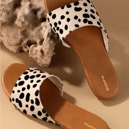 MOZAFIA Printed Open Toe Flats-12
