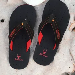 HIROLAS Men Textured Thong Flip-Flops-5