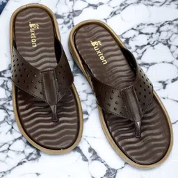 Buxton Men Self Design Thong Flip-Flops image 1