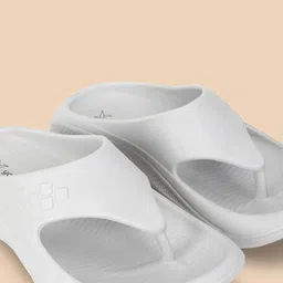 Yoho Men PILO Slippers image 2