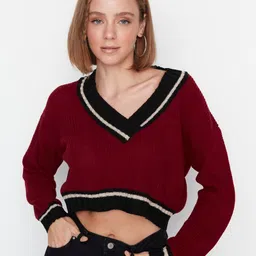 Trendyol V-Neck Ribbed Acrylic Cropped Pullover-image-39