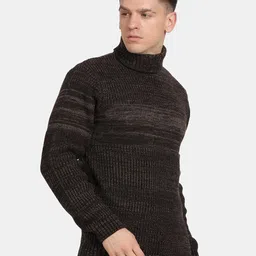 t-base Abstract Self Design Turtle Neck Ribbed Pullover image 3