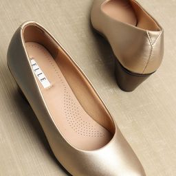 ELLE Gold-Toned Solid Block Pumps-15