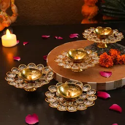 TIED RIBBONS Set of 4 Gold-Toned Decorative Crystal Diyas-7