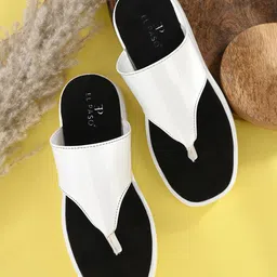 El Paso T-Strap Flatform Heels-7