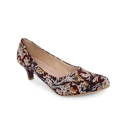 Kanvas Brown Printed Ethnic Kitten Pumps with Buckles-picture-20
