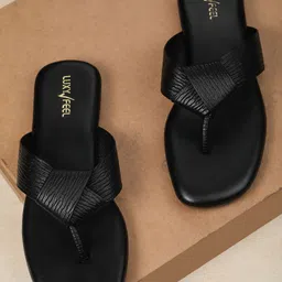 Luxyfeel Textured Open Toe Flats-42