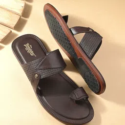 The Roadster Lifestyle Co Men Slip On Comfort Sandals-picture-39