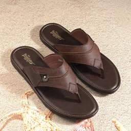 The Roadster Lifestyle Co Men Tstrap Slip On Comfort Sandals-image-78
