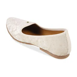 Metro Men Pointed Toe Comfort Insole Basics Mojaris image 4