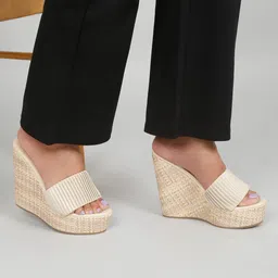 Flat n Heels Textured Open Toe Wedge Heels image 4