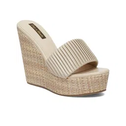 Flat n Heels Textured Open Toe Wedge Heels image 5