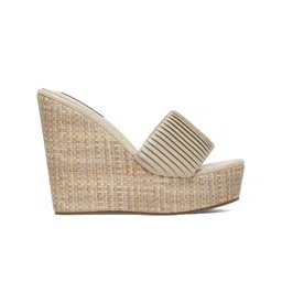 Flat n Heels Textured Open Toe Wedge Heels image 2