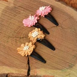 FUNKRAFTS Girls Black & Beige Set of 4 Beaded Tic Tac Hair Clip-14