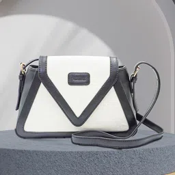 Womanix Oversized Structured Shoulder Bag with Quilted-picture-31