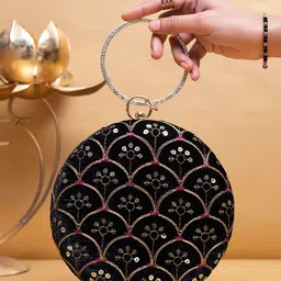 ARTKLIM Embroidered Sequinned Box Clutches-15