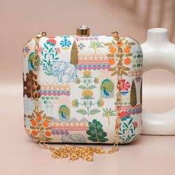 ARTKLIM Graphic Printed Box Clutch-44