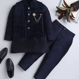 ahhaaaa Boys Ethnic Motifs Embroidered Regular Thread Work Velvet Kurta with Pyjamas-38