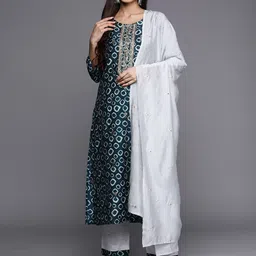 Varanga Yoke Design Chanderi Silk Kurta with Trousers & Dupatta-26