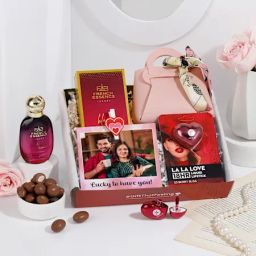 Personalized Blushing Beauty Gift Hamper-image-42